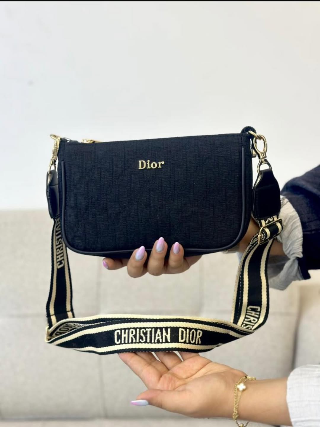 کیف دخترانه دیور تک خانه بند اسپرت سایز:۲۴.۱۳