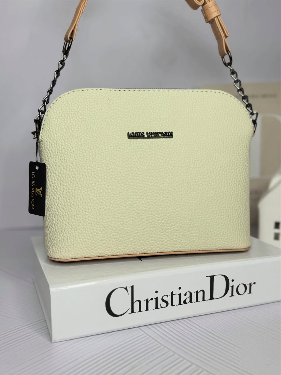 کیف دخترانه طرح لویی ویتون